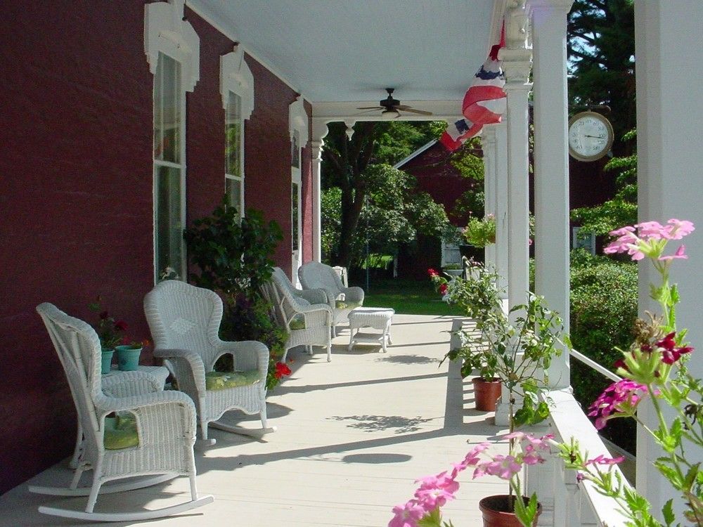 Lovelace Manor Bed And Breakfast Ланкастер Экстерьер фото