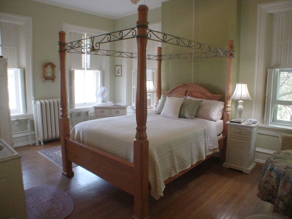 Lovelace Manor Bed And Breakfast Ланкастер Экстерьер фото